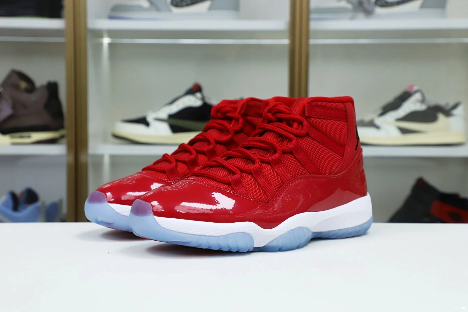11 RETRO 378037-623 LIKE 96 JORDAN WIN 0812